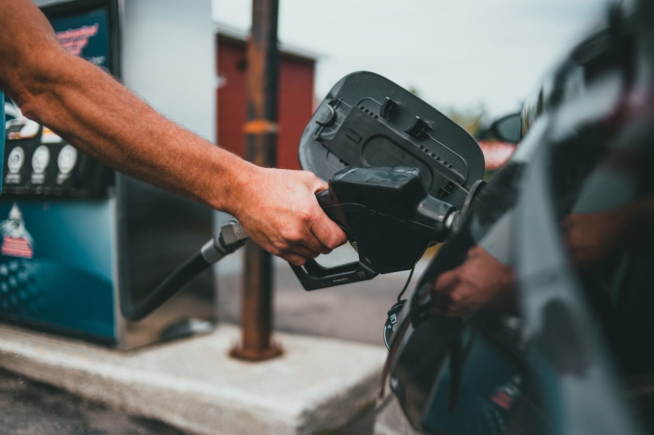 understanding fuel policies car rentals